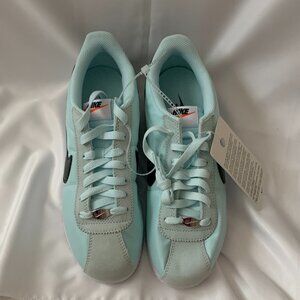 NIKE Women's Cortez Textile Sneakers in Glacier Blue/Black Sz 8.5